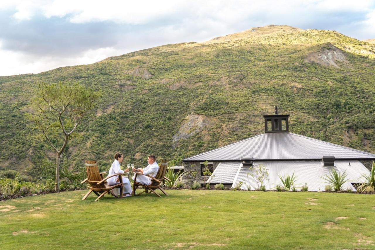 Gibbston Valley Lodge And Spa Queenstown Bagian luar foto
