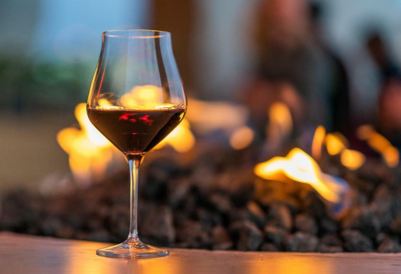 Gibbston Valley Lodge And Spa Queenstown Bagian luar foto