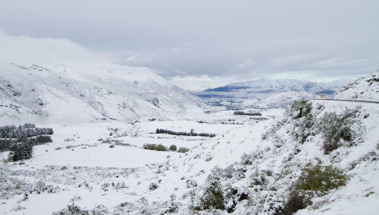 Gibbston Valley Lodge And Spa Queenstown Bagian luar foto