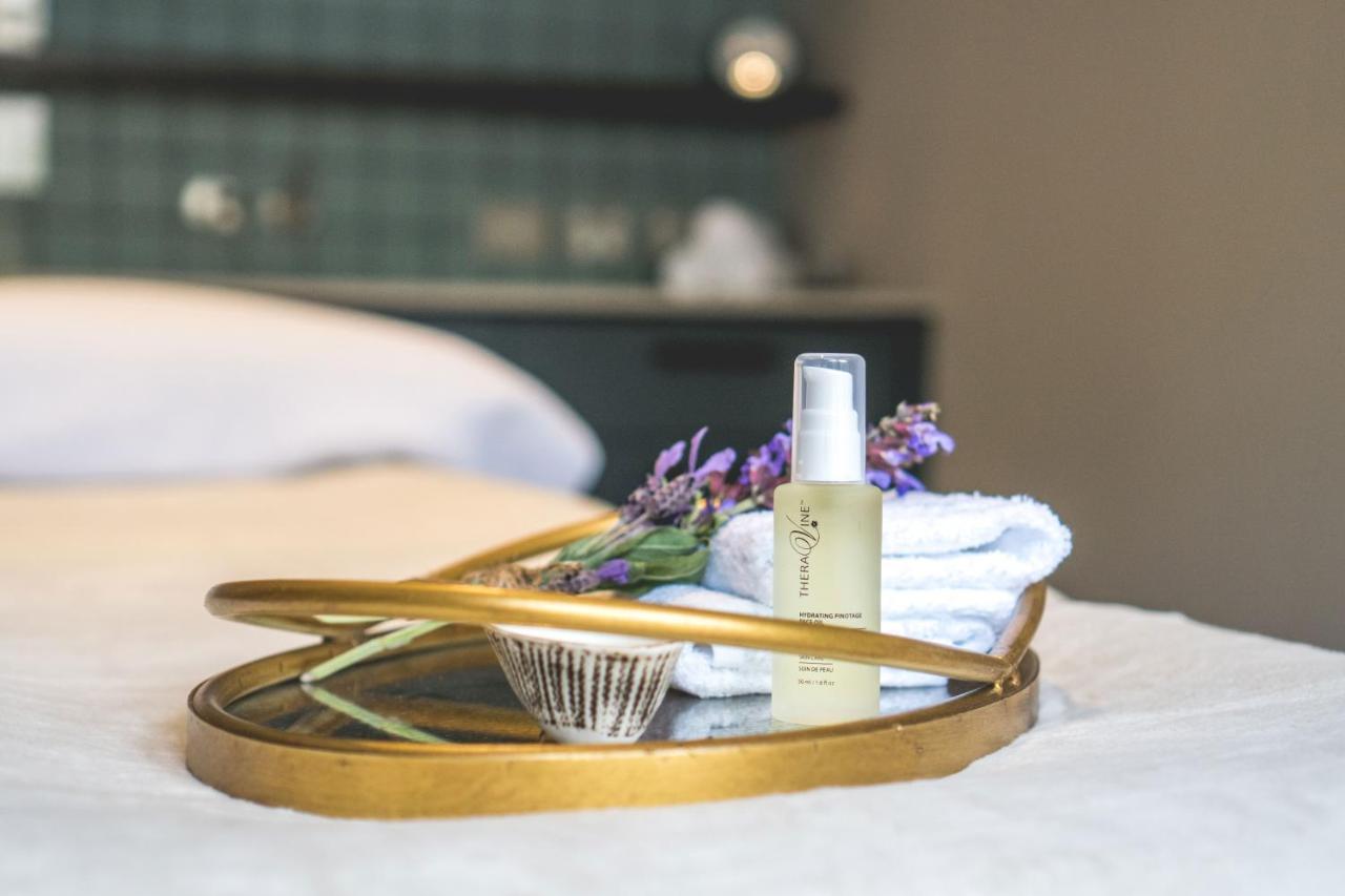 Gibbston Valley Lodge And Spa Queenstown Bagian luar foto