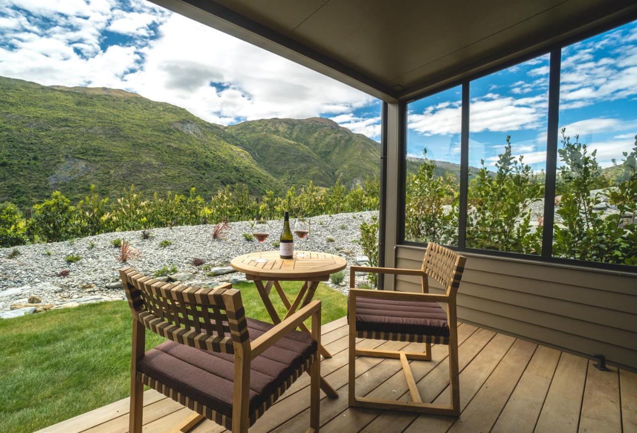 Gibbston Valley Lodge And Spa Queenstown Bagian luar foto